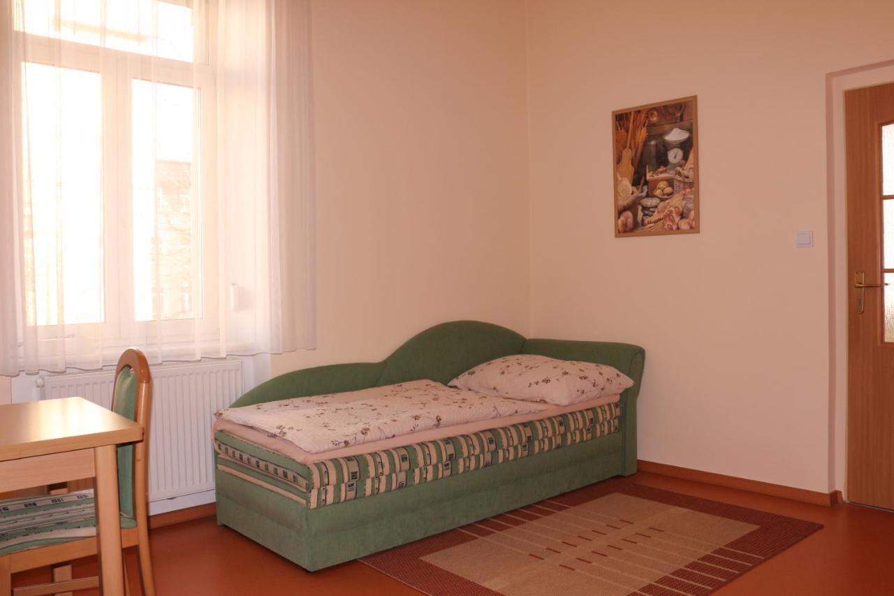 Homely Apartments Villa Christiana Mariánské Lázně Dış mekan fotoğraf