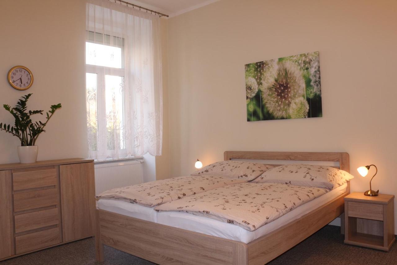 Homely Apartments Villa Christiana Mariánské Lázně Dış mekan fotoğraf