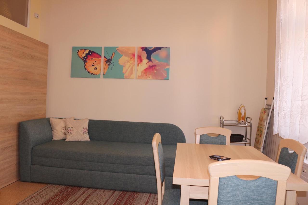 Homely Apartments Villa Christiana Mariánské Lázně Dış mekan fotoğraf