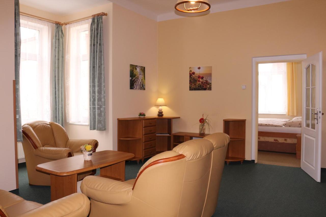 Homely Apartments Villa Christiana Mariánské Lázně Dış mekan fotoğraf