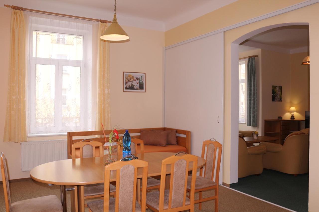 Homely Apartments Villa Christiana Mariánské Lázně Dış mekan fotoğraf