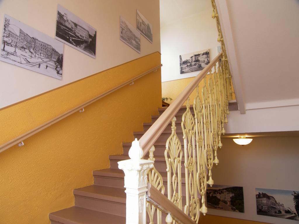 Homely Apartments Villa Christiana Mariánské Lázně Oda fotoğraf