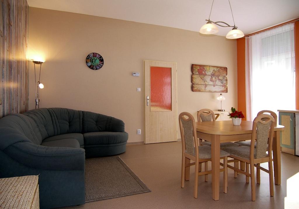 Homely Apartments Villa Christiana Mariánské Lázně Oda fotoğraf